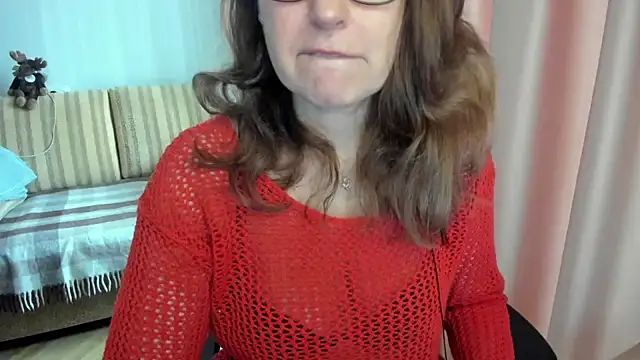 lauraoven online show from 03.26.26