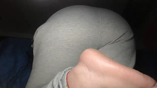 Snapshot of prettyangelsquirt chatting on 05.01.26 prettyangelsquirt online show from 05.01.26