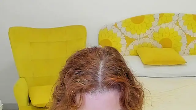 Snapshot of milf_penelope chatting on 10.29.25 milf penelope online show from 10.29.25