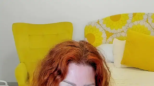 Snapshot of milf_penelope chatting on 01.19.26 milf penelope online show from 01.19.26