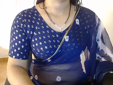 Open Heart Lennon online show from 11.18.25