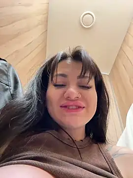 Snapshot of Wet__Bunny chatting on 01.06.25 Wet Bunny online show from 01.06.25