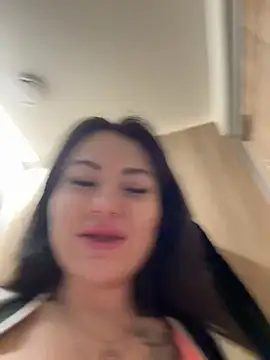 Snapshot of Wet__Bunny chatting on 02.22.25 Wet Bunny online show from 02.22.25