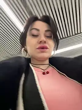 Snapshot of Wet__Bunny chatting on 02.26.25 Wet Bunny online show from 02.26.25
