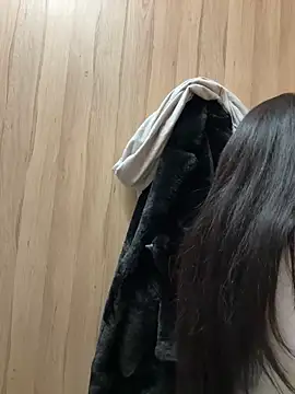 Snapshot of Wet__Bunny chatting on 03.09.25 Wet Bunny online show from 03.09.25