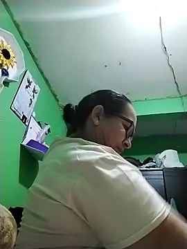 Snapshot of LaGochis07 chatting on 09.08.25 LaGochis07 online show from 09.08.25