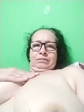 Snapshot of LaGochis07 chatting on 09.28.25 LaGochis07 online show from 09.28.25