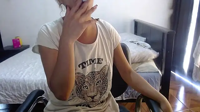 Snapshot of sensual_nataliee chatting on 07.07.26 sensual nataliee online show from 07.07.26
