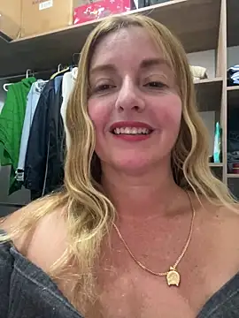 moniquerainx online show from 06.19.26