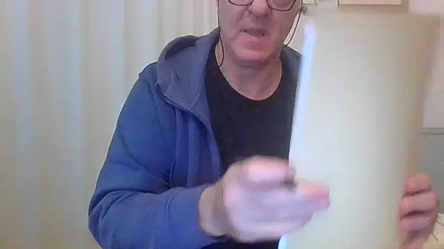 Snapshot of ANONIMO7735 chatting on 11.03.25 ANONIMO7735 online show from 11.03.25