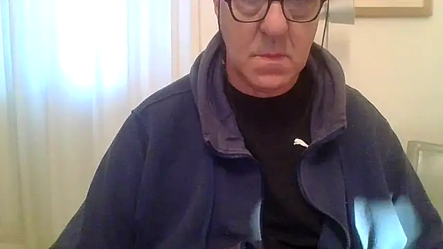 Snapshot of ANONIMO7735 chatting on 11.23.25 ANONIMO7735 online show from 11.23.25