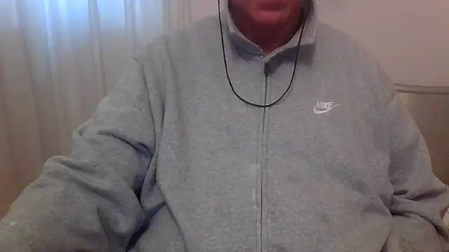 Snapshot of ANONIMO7735 chatting on 03.09.26 ANONIMO7735 online show from 03.09.26