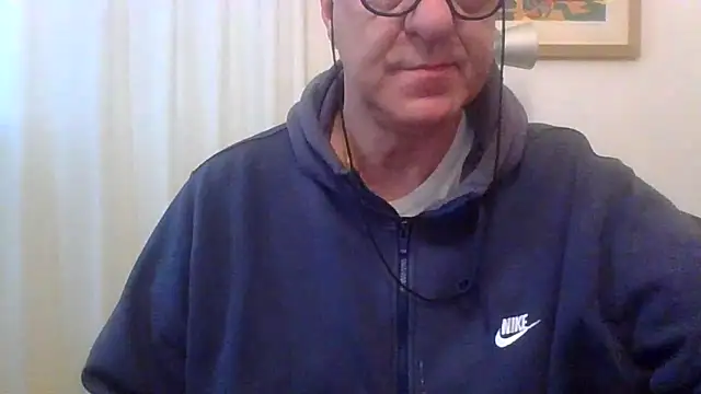 Snapshot of ANONIMO7735 chatting on 03.18.26 ANONIMO7735 online show from 03.18.26