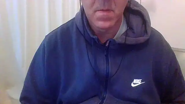 Snapshot of ANONIMO7735 chatting on 04.01.26 ANONIMO7735 online show from 04.01.26