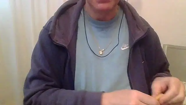 Snapshot of ANONIMO7735 chatting on 04.03.26 ANONIMO7735 online show from 04.03.26