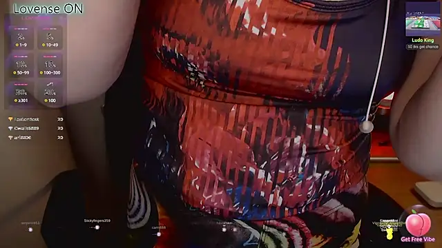 Snapshot of JohansonKatie chatting on 03.03.25 JohansonKatie online show from 03.03.25