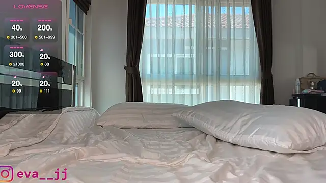 Snapshot of Eva_JJ chatting on 01.09.25 Eva JJ online show from 01.09.25