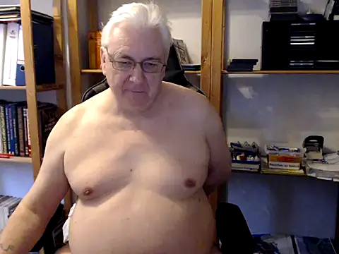 SchwanzhureXXL online show from 02.13.25