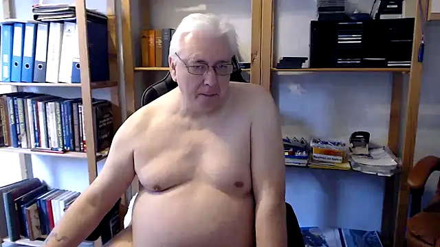 SchwanzhureXXL online show from 02.25.25