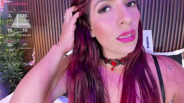 Snapshot of naughty_flower18 chatting on 02.27.25 naughty flower18 online show from 02.27.25