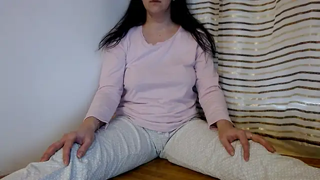 Snapshot of SofiaLenis chatting on 03.07.26 SofiaLenis online show from 03.07.26