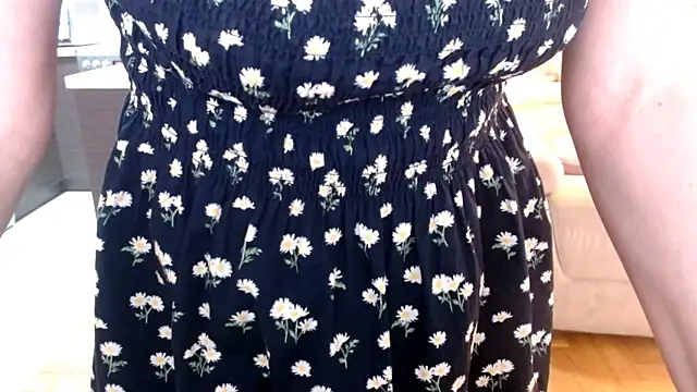 Snapshot of SofiaLenis chatting on 05.02.26 SofiaLenis online show from 05.02.26