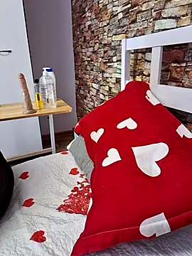 Hot Azaleea online show from 03.07.26