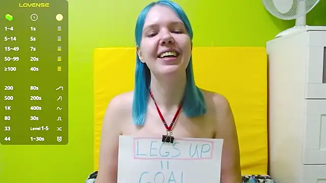 Ultra Meow online show from 04.03.26