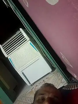 Snapshot of tz143143 chatting on 03.14.25 tz143143 online show from 03.14.25