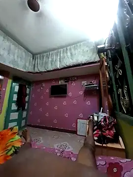 Snapshot of tz143143 chatting on 09.24.25 tz143143 online show from 09.24.25