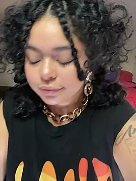 Snapshot of PrincessLauren420 chatting on 03.09.25 PrincessLauren420 online show from 03.09.25