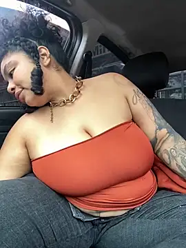 Snapshot of PrincessLauren420 chatting on 03.20.25 PrincessLauren420 online show from 03.20.25