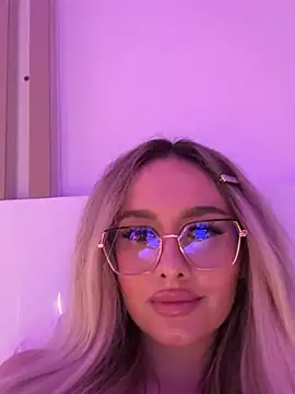 mollyxxx online show from 02.02.25