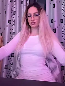 mollyxxx online show from 02.24.26