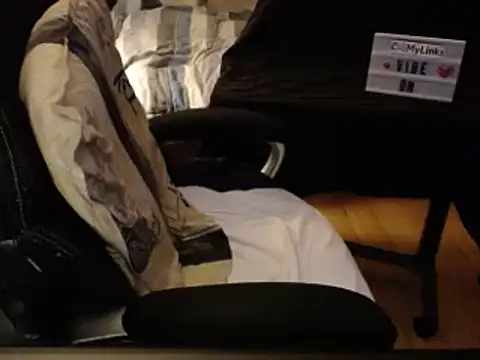 Snapshot of Cocotinexo chatting on 02.28.25 Cocotinexo online show from 02.28.25