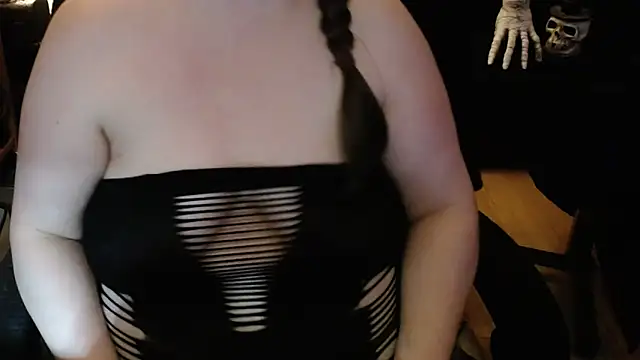 Snapshot of Cocotinexo chatting on 10.17.25 Cocotinexo online show from 10.17.25