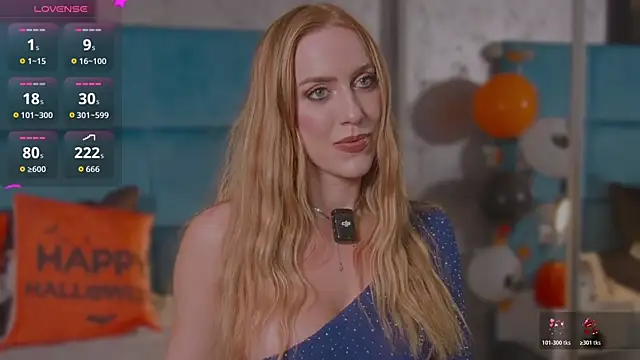 Snapshot of RockQueen_A chatting on 11.01.25 RockQueen A online show from 11.01.25