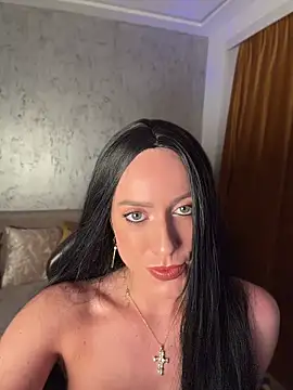 Snapshot of RockQueen_A chatting on 07.27.26 RockQueen A online show from 07.27.26