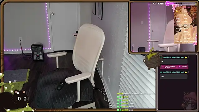 Snapshot of Cheybaaee chatting on 12.04.25 Cheybaaee online show from 12.04.25