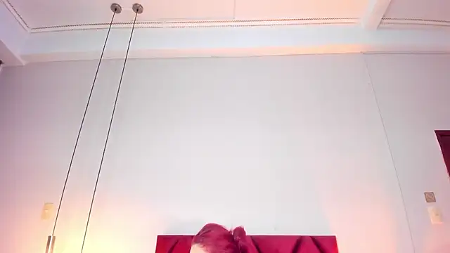 JupiteFox online show from 02.04.26