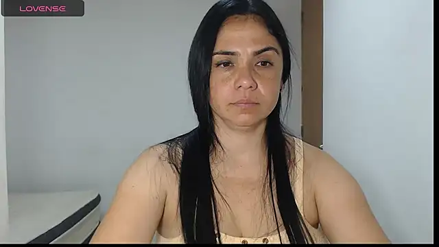 selena ferri online show from 10.25.25