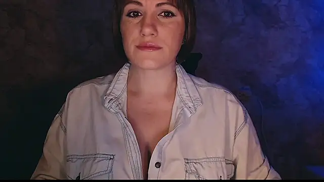 Snapshot of _letty_ chatting on 03.13.25 letty online show from 03.13.25