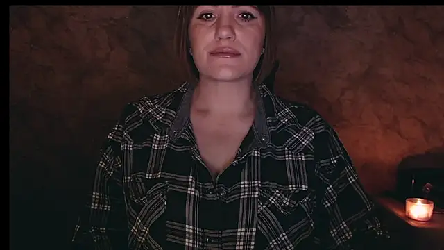 Snapshot of _letty_ chatting on 11.27.25 letty online show from 11.27.25