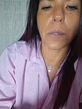 Snapshot of allyson22andy chatting on 12.15.25 allyson22andy online show from 12.15.25