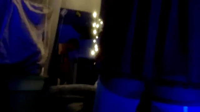 lickthecat online show from 10.28.25