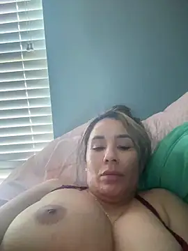 Aw ThROAt9 online show from 03.11.26