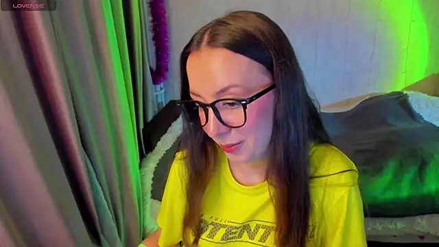 CurlySteph online show from 11.06.25