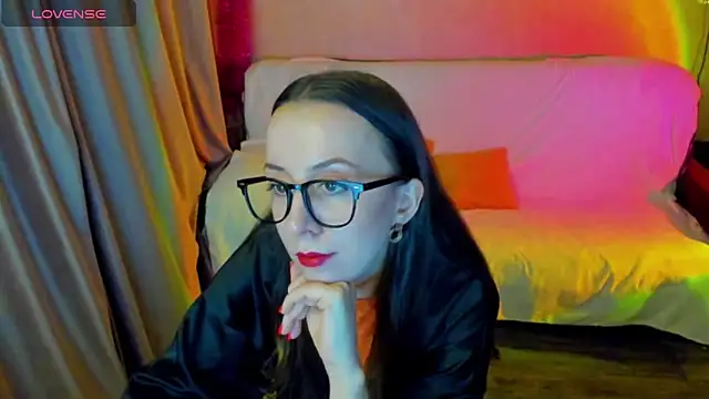 CurlySteph online show from 01.31.26