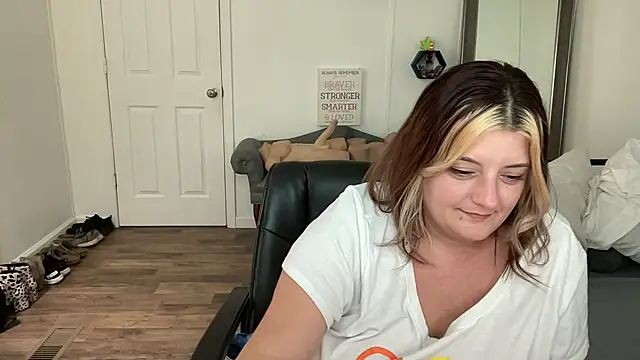 magicsparkles online show from 02.04.25