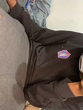 Snapshot of Shokiie chatting on 09.26.25 Shokiie online show from 09.26.25